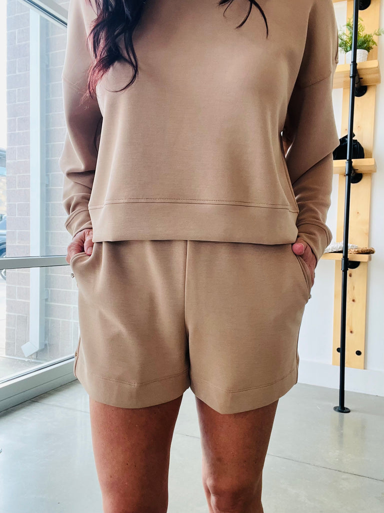 Laguna Lounge Shorts: NATURAL