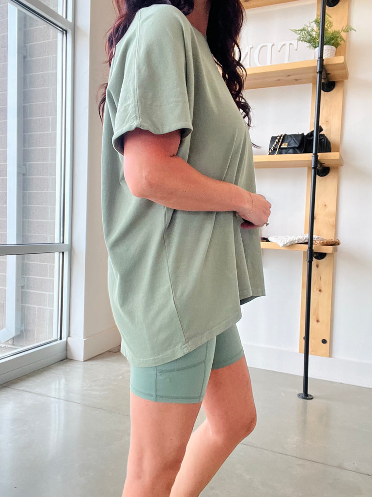 Venice Cloud Light Sculpt Biker Shorts: MOSS