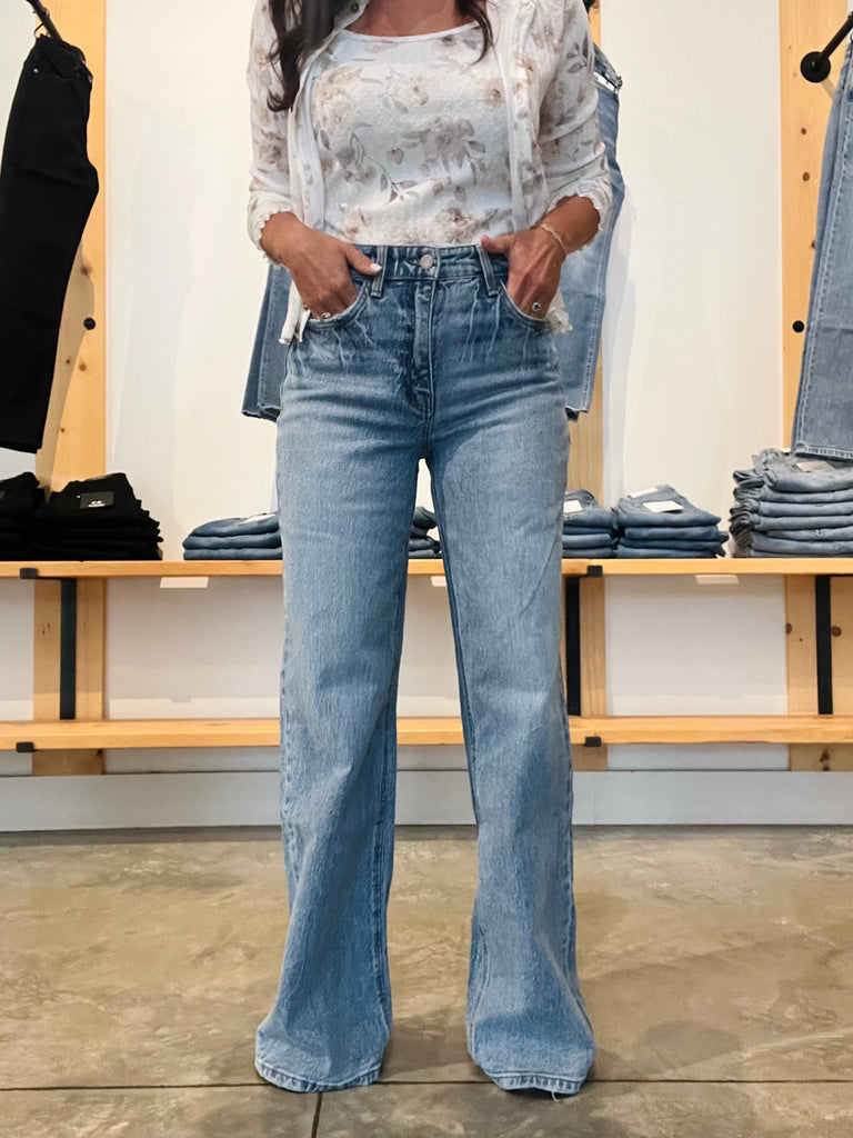 Vervet Super High Rise 90's Wide Leg Jeans