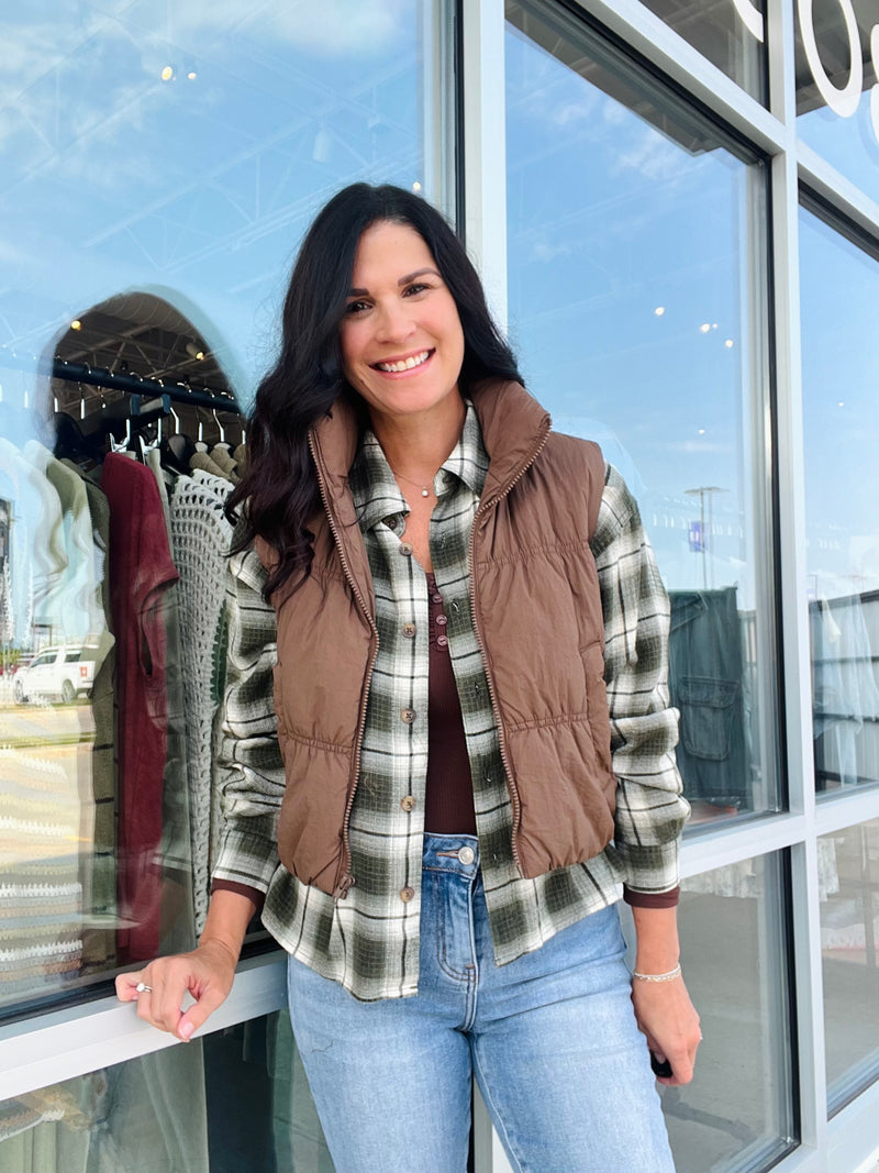 Cropped Puffer Vest - Mocha