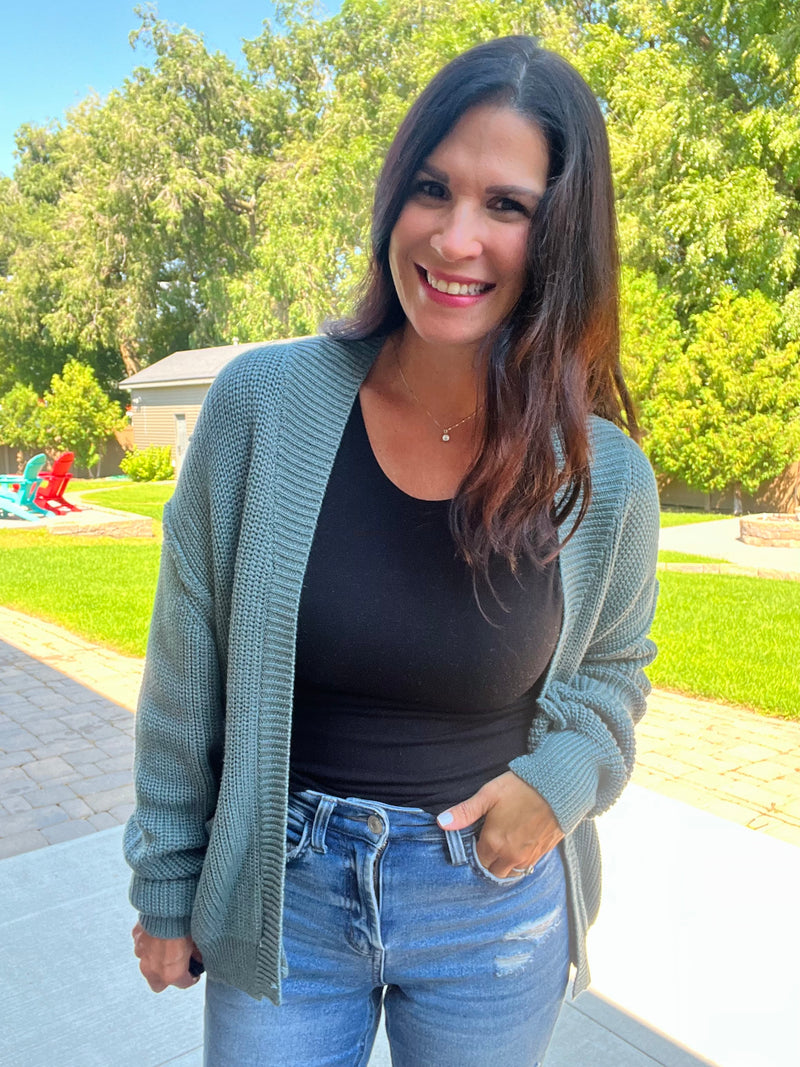 Chunky Ribbed Raw Seam Cardi - Emerald Blue