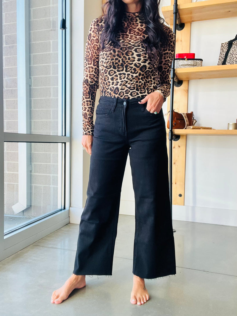 Vervet High Rise Crop Wide Leg Jeans - Black