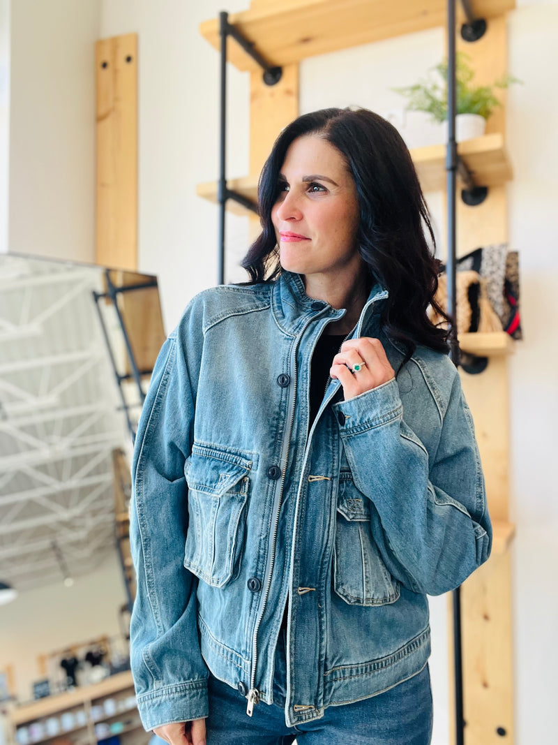 Pocket Detailed Denim Jacket