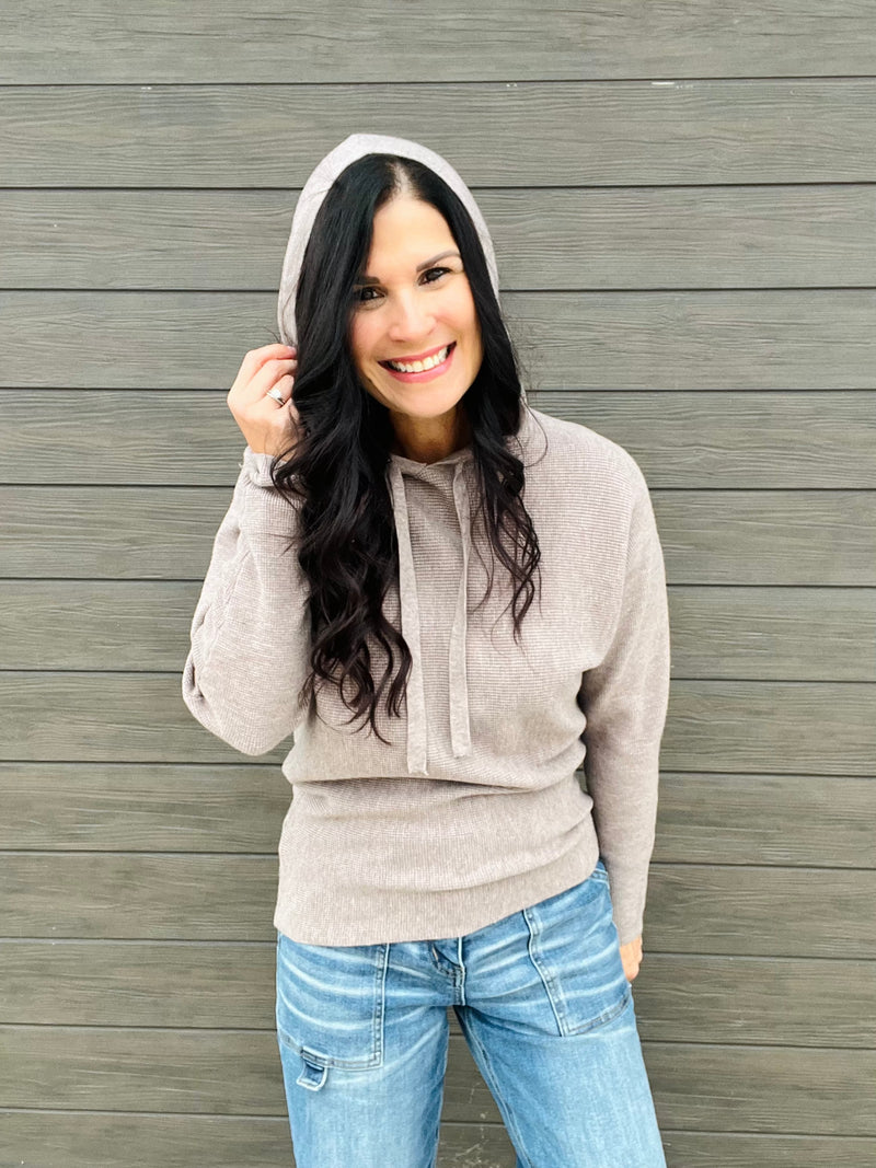 Mini Waffle Textured Pullover Hoodie - Mocha