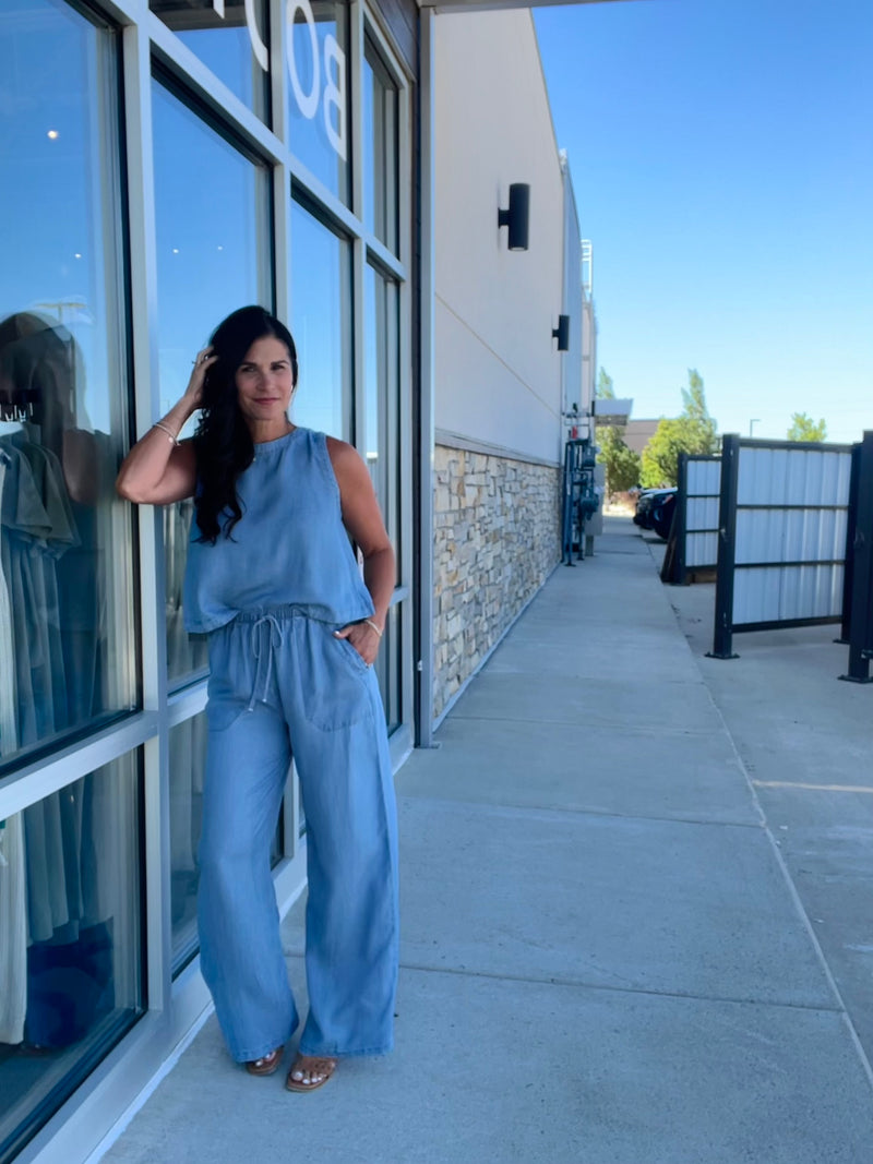 Drawstring Wide Leg Chambray Pant
