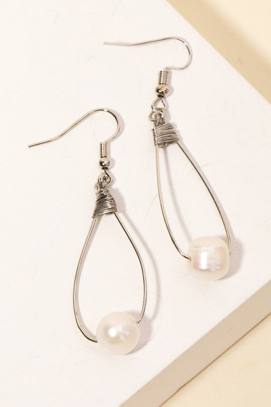 Pearl Bead Teardrop Cutout Hook Earrings